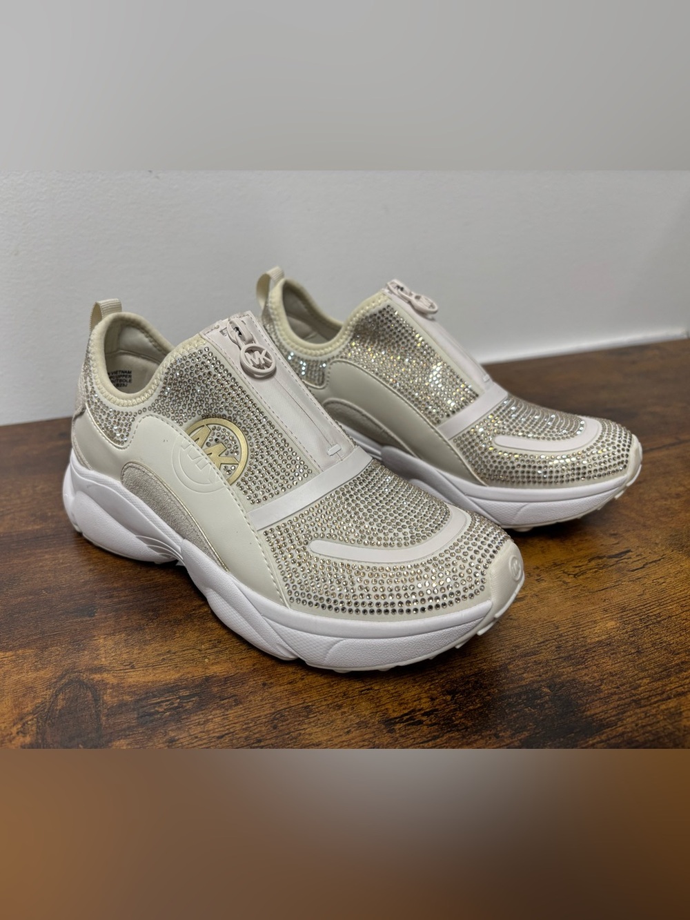 MICHAEL KORS Sami Zip Trainer Zip Up Sneaker Cream Rhinestone Women’s Size 5 1/2 - Picture 2 of 8